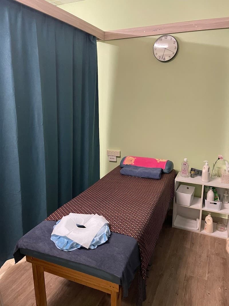Health Lanna Massage Perth photo