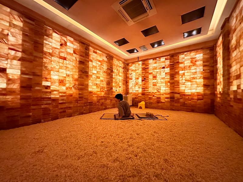 Healthworld Onsen Spa and Massage Bangkok photo