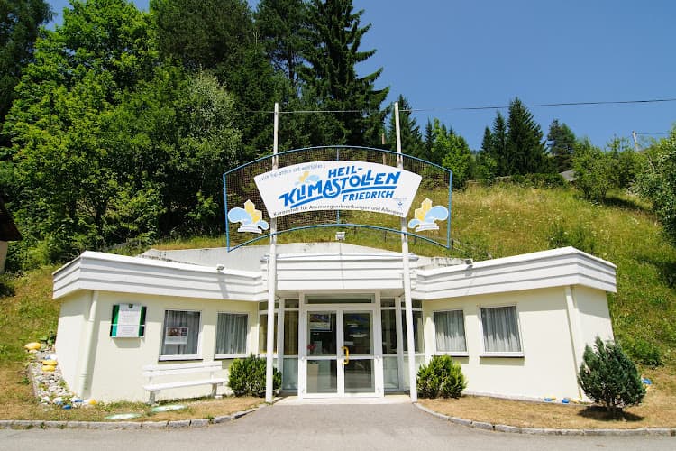 Heilklimastollen Friedrich Bad Bleiberg photo