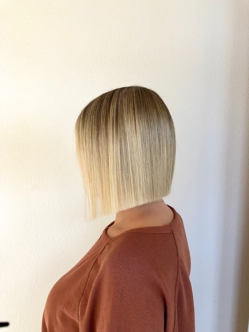 Henry Beauty Atelier Glendale photo