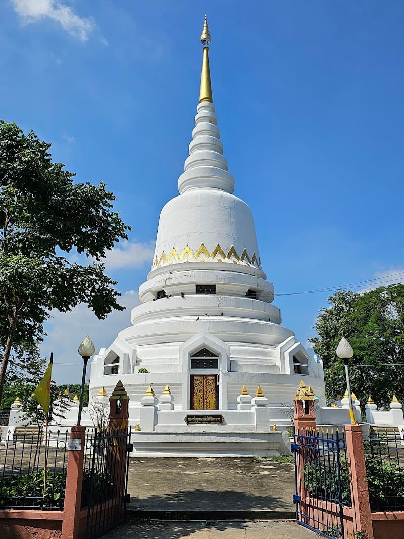 Herbal Steam Bath Wat Sala Thong Nakhon Ratchasima photo