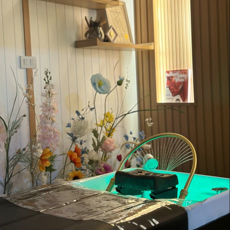 HERHEAL.bkk Facial, Head Massage, Hair Spa Bangkok photo