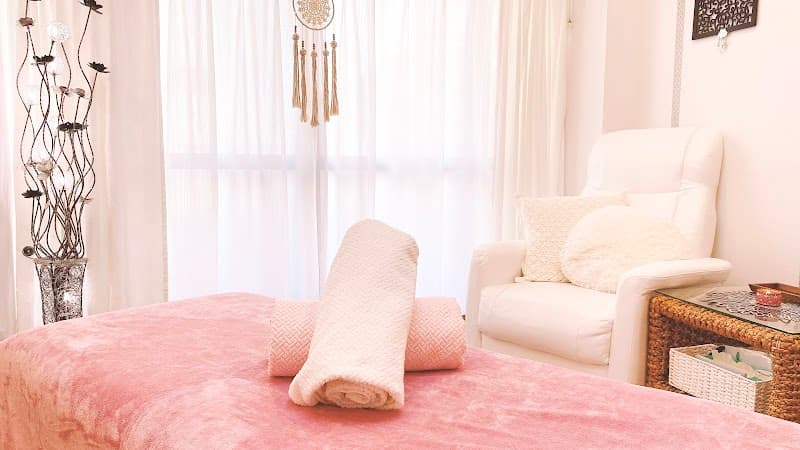 Hers Medical Salon & Therapist Academy Tokyo photo