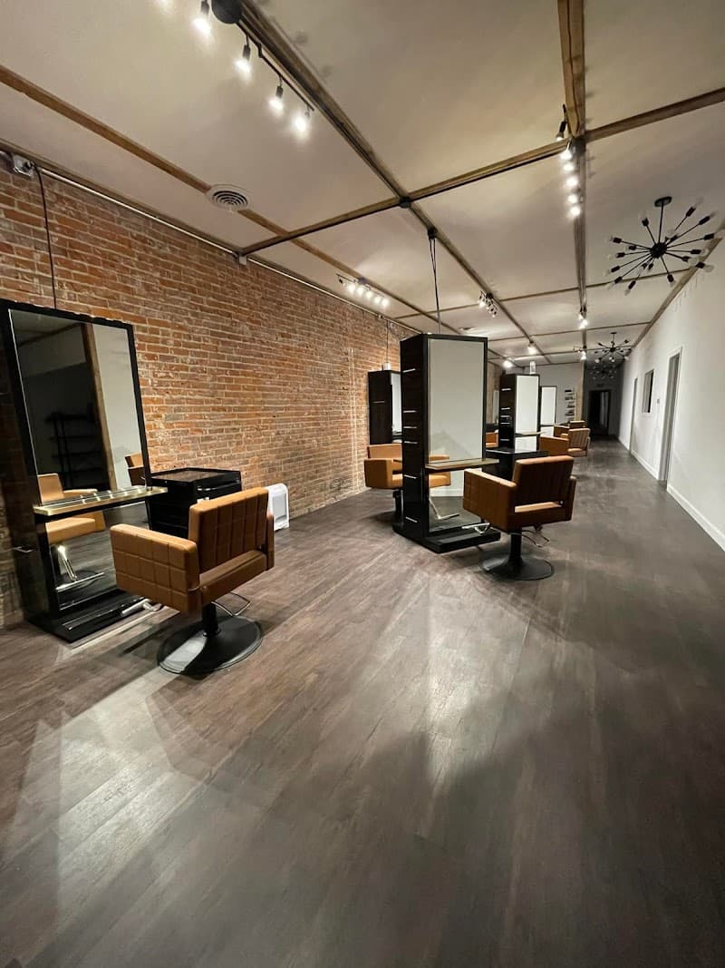 Hideout Studio & Spa Yankton photo