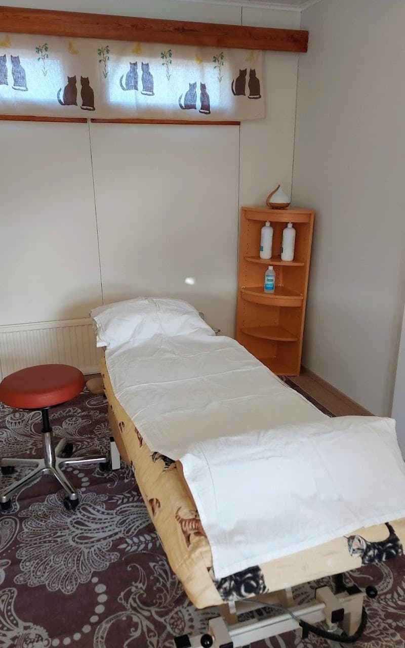 Hierontapiste Kirsi-Marja Jaatinen Akaa photo