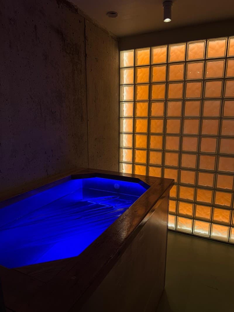 Hima Icebaths Amsterdam photo