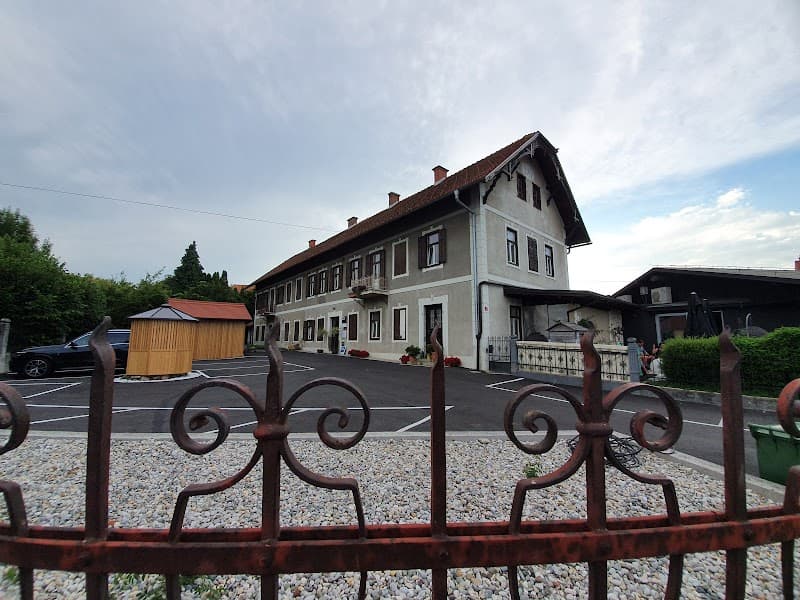 Hiša dobrega počutja Maribor photo