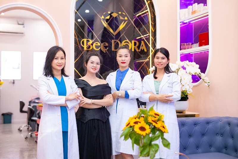 Học viện thẩm mỹ quốc tế BeeDORA_SPA_BEAUTY_ACADEMYS Vinh photo