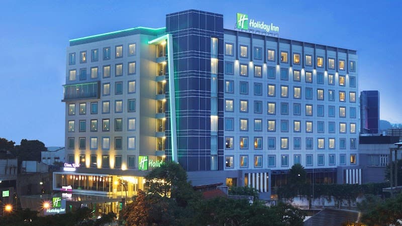Holiday Inn Bandung Pasteur by IHG photo