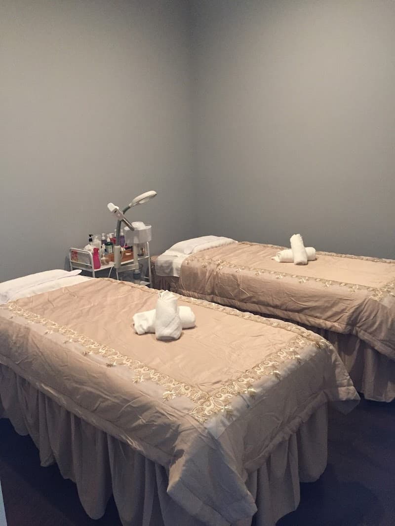 Holiday Spa and Massage Greenville photo