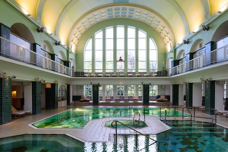 Holthusenbad Hamburg photo