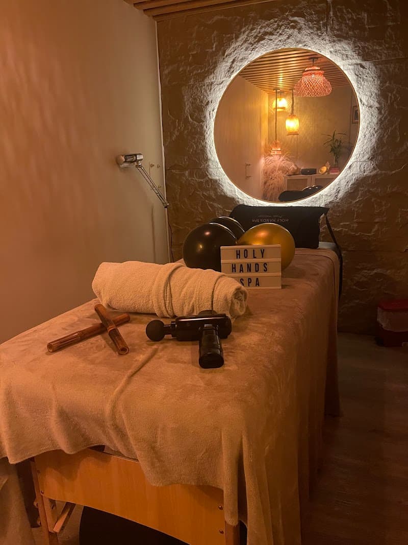 Holy Hands Spa Fresh Massage Medellín photo