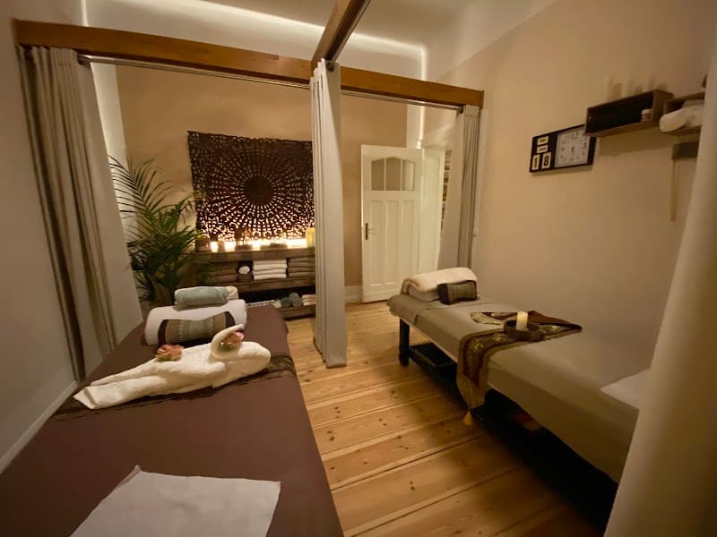 Home of Balance - Massage by Coiffeur Sisters Berlin photo