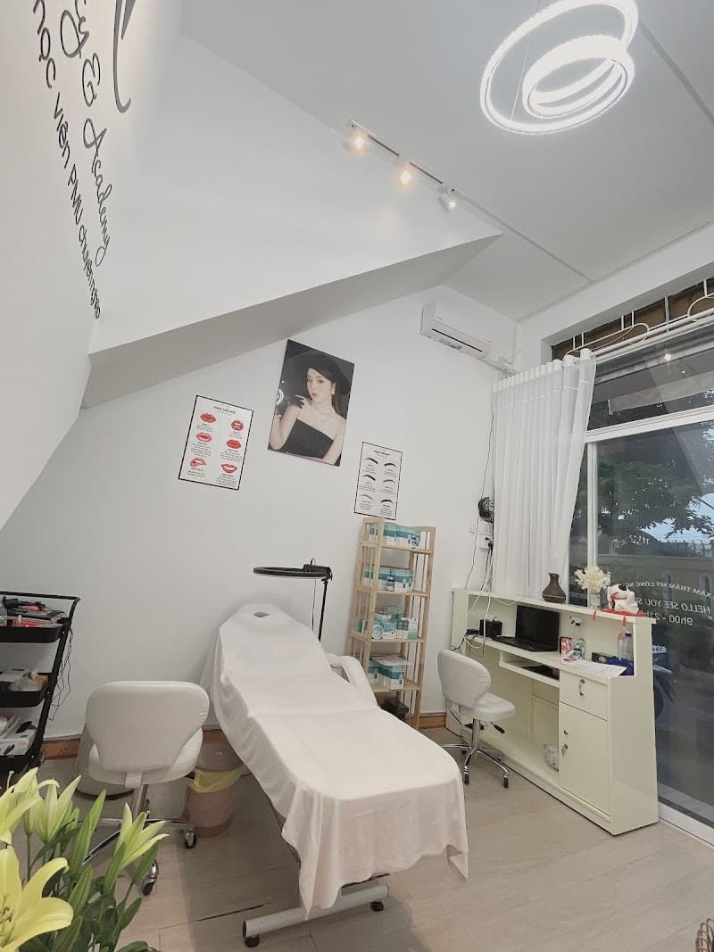 Hồng Trang Beauty - Academy Quy Nhơn photo