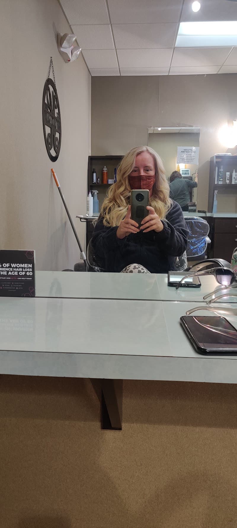 HOT LOCKS SALON SPA Plymouth photo
