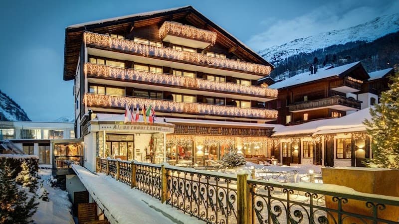 Hotel Alpen Resort & SPA Zermatt photo