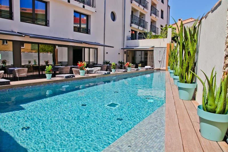 Hotel and Spa La Villa Port d'Antibes photo