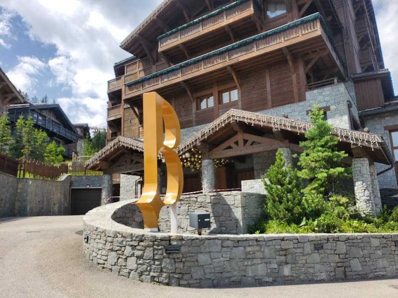 Hôtel Barrière Les Neiges Courchevel photo