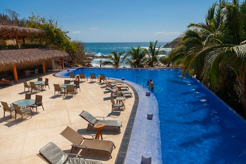 Hotel Coral Blue Huatulco All Inclusive photo