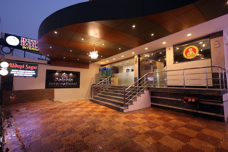 Hotel Dolphin International Varanasi photo