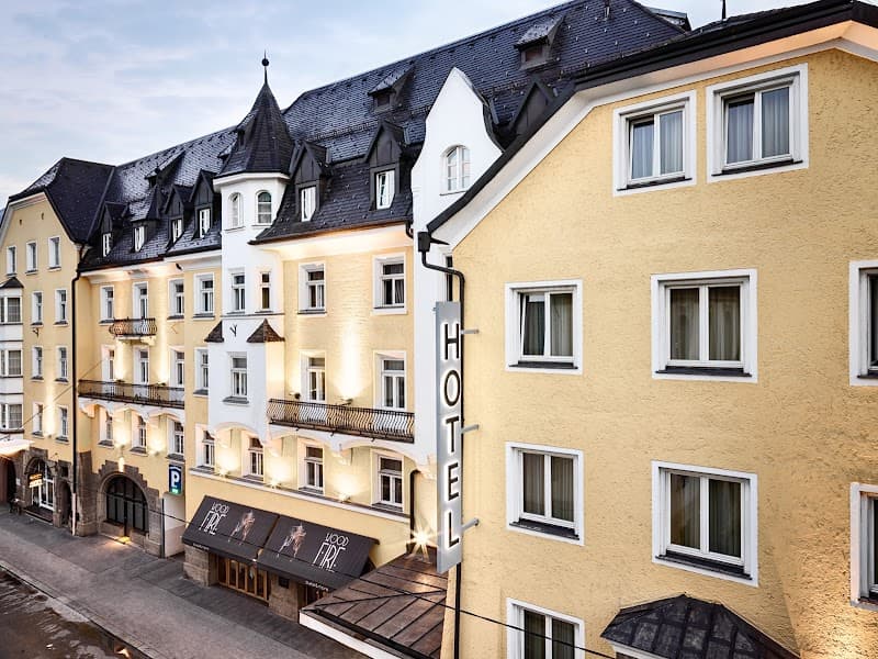 Hotel Grauer Bär Innsbruck photo