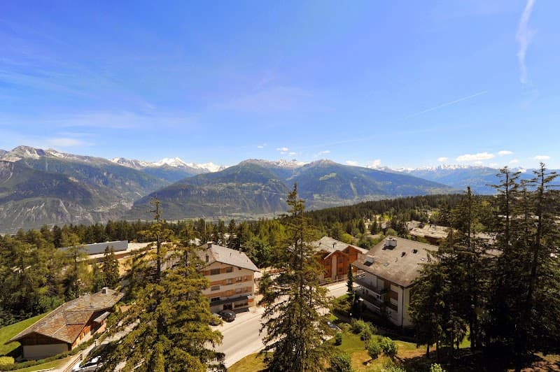 Hotel Helvetia Intergolf Crans-Montana photo