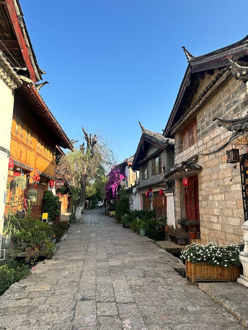 Hotel Indigo Lijiang Ancient Town photo