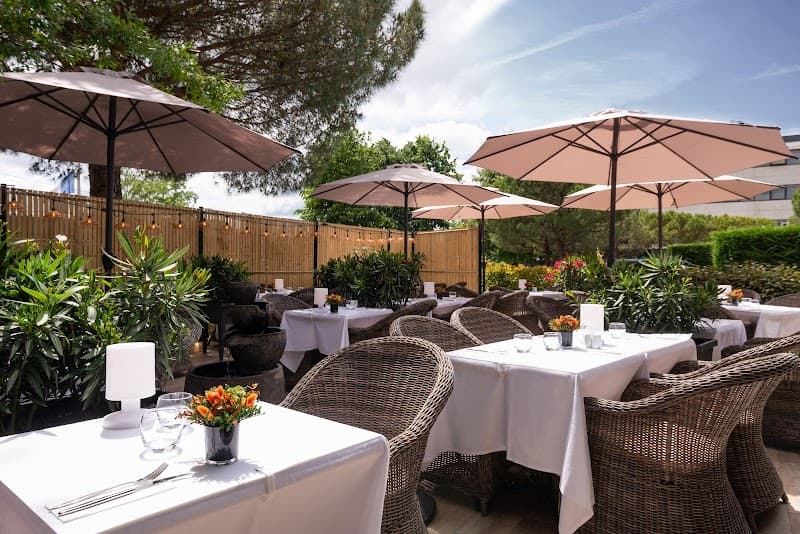 Hôtel Le M & SPA by Hôtels et Préférence Bordeaux photo