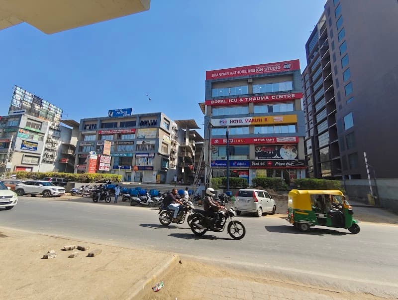 Hotel MARUTI R ( Group of MR Hotels) Ahmedabad photo