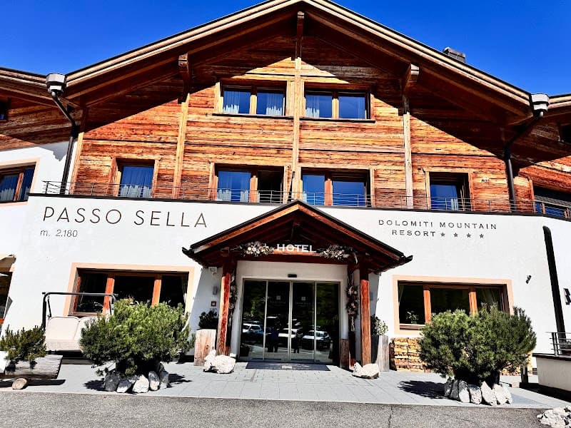 Hotel Passo Sella Dolomiti Mountain Resort Dolomites photo