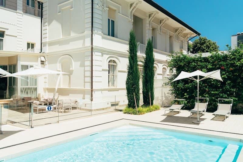 Hotel Regina Elena 57 Rimini photo