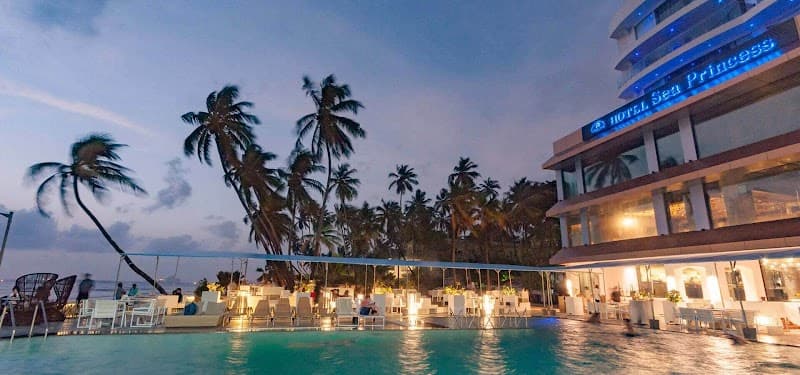 Hotel Sea Princess Mumbai photo