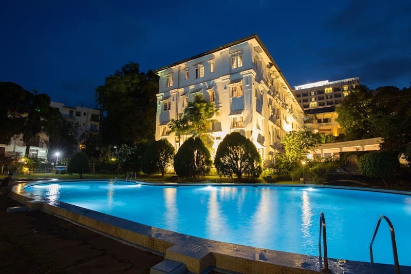 Hotel Suisse Kandy photo