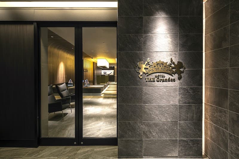 Hotel the Grandee Shinsaibashi Osaka photo