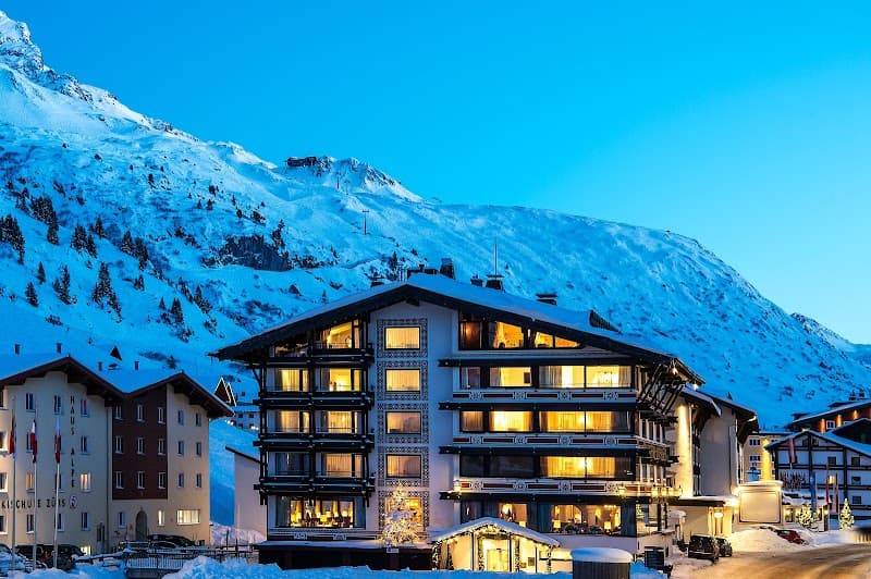 Hotel Thurnher's Alpenhof Lech photo