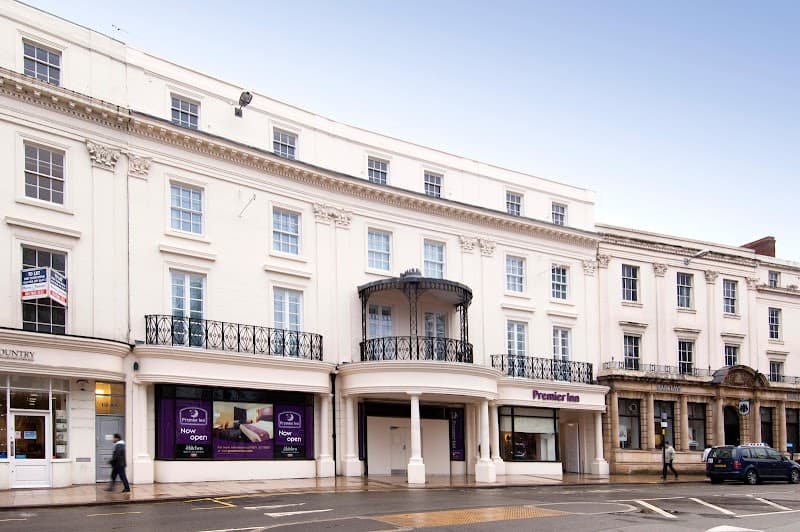 Hotels And Inns In Leamington Spa photo