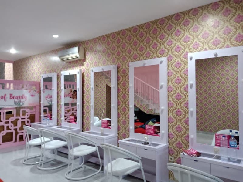 House of beauty by nisa Jakarta Selatan photo