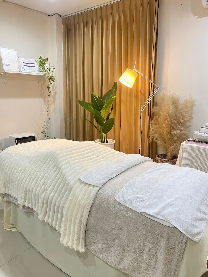 House of Beauty Guasha Facial Massage Hat Yai photo
