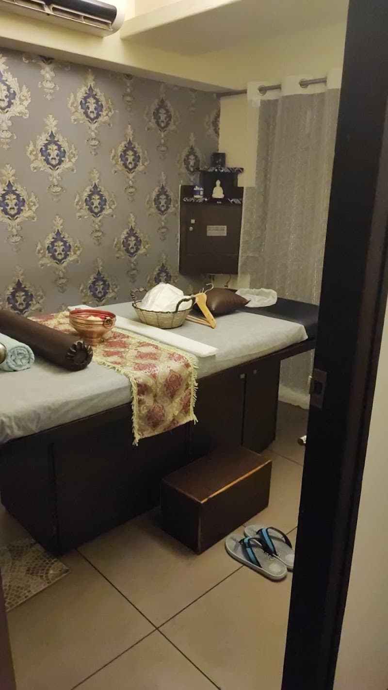 HR Wellness Spa and Salon Pune photo