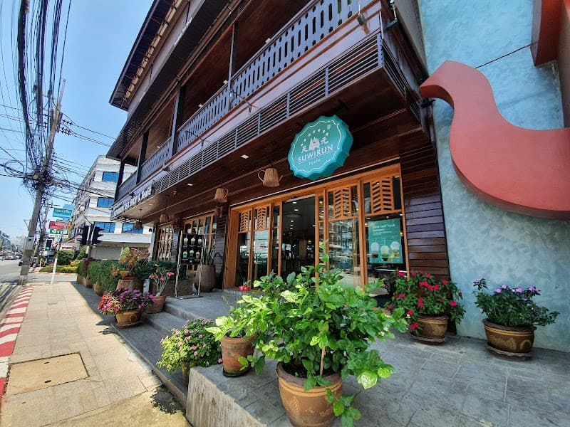 Huan Samunphrai Chankarn Chiang Rai photo