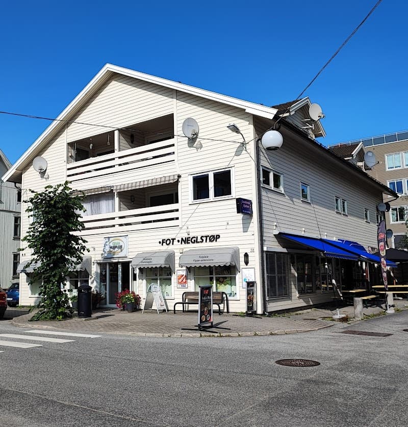 Hud og Spa Terapeut Camilla Alvsaker Valvatna photo