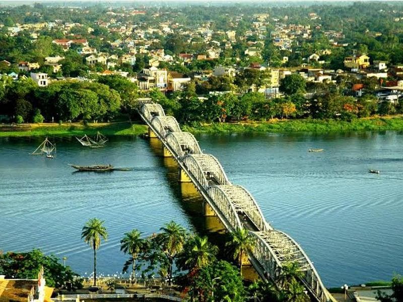 Huế Lê Huyện Gia Lộc photo