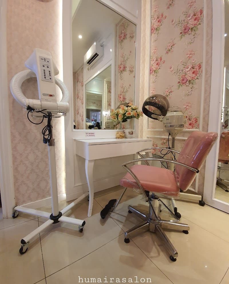 Jakarta Timur humaira salon muslimah photo