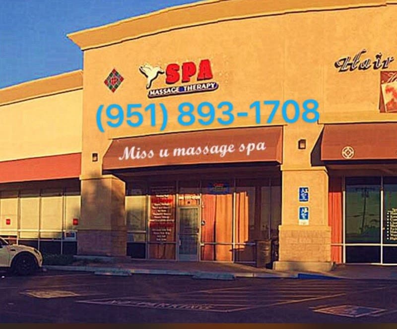 Hummingbird Spa Riverside photo