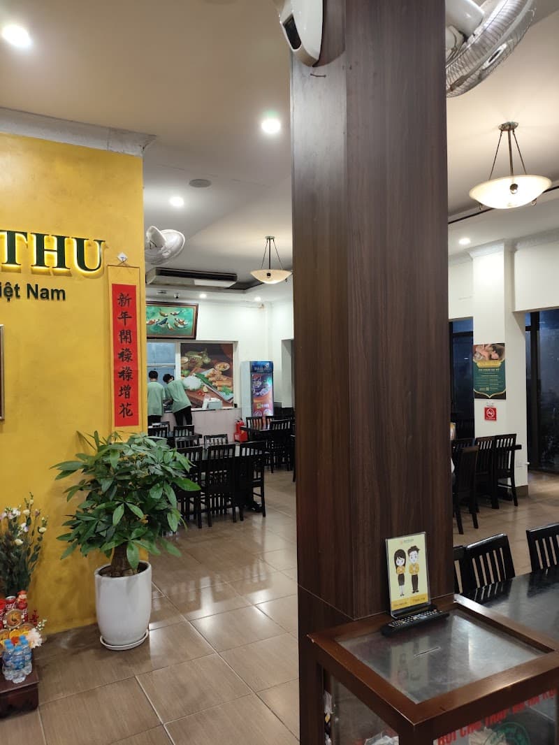 Hương Sen Tài Thu Massage Vật Lý Trị Liệu Xoa Bóp Bấm Huyệt Quận Đống Đa photo