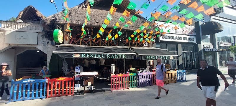 I Spy Stuff Playa del Carmen photo