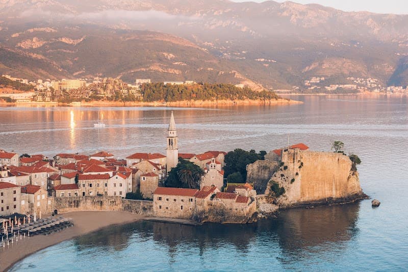 Iberostar Waves Slavija Budva photo