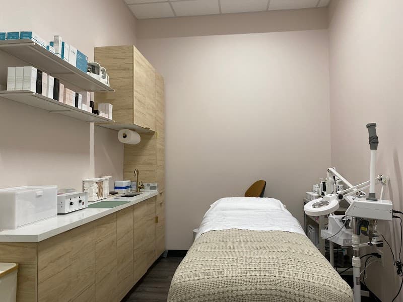 Illumina Skincare Los Angeles photo