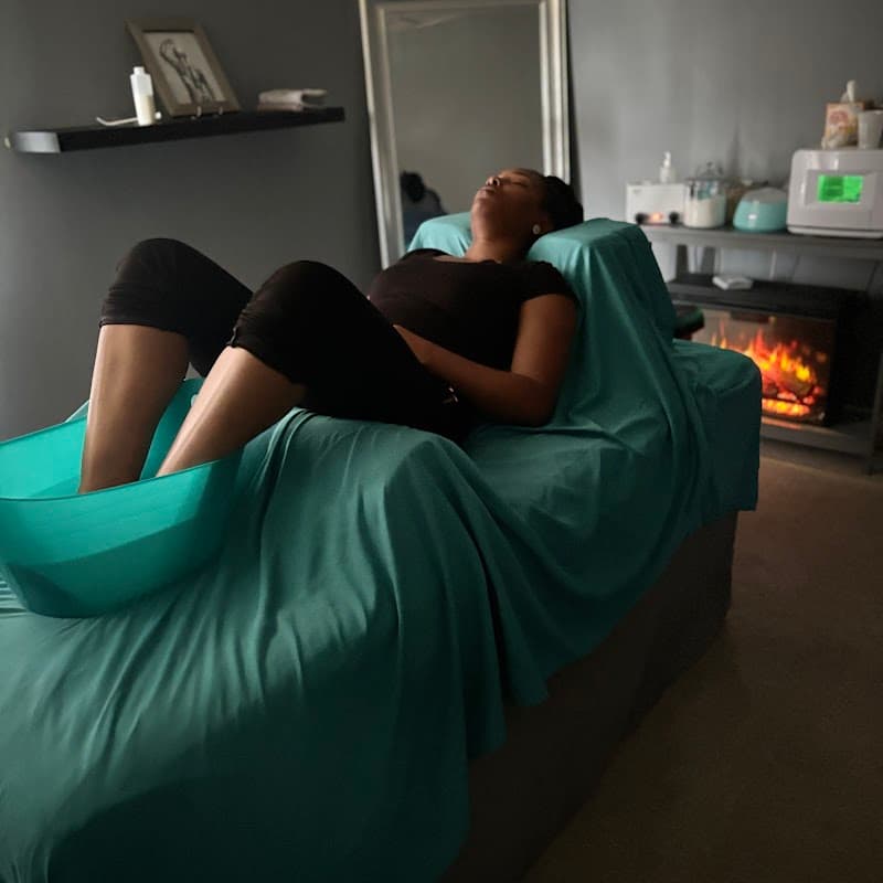 IMPRESSIONS Body Solutions Roselle photo
