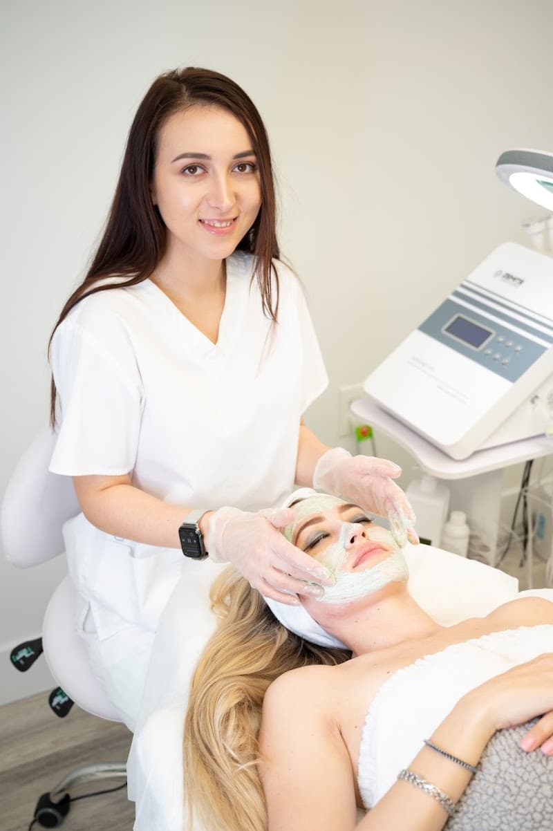 In Glow Esthetic Studio Beachwood photo